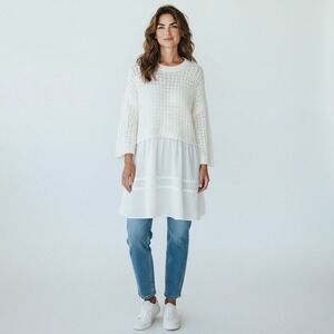 Pink Lily White‎ Lace Sweater NWT Medium